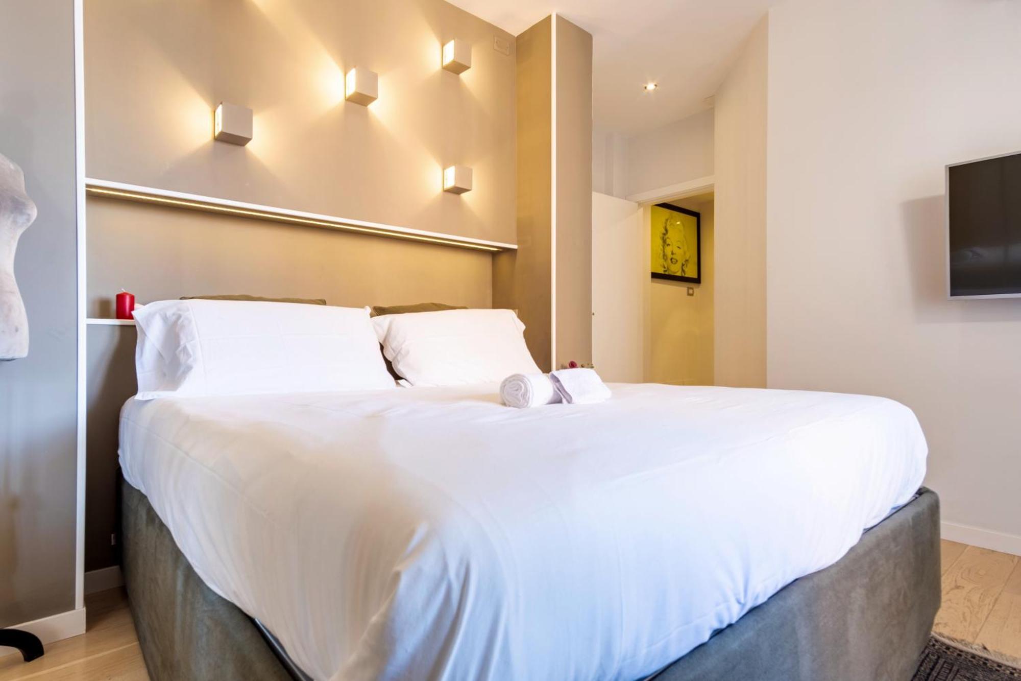 Elegantis Penthouse In The Heart Of With Private Terrace And View Rom